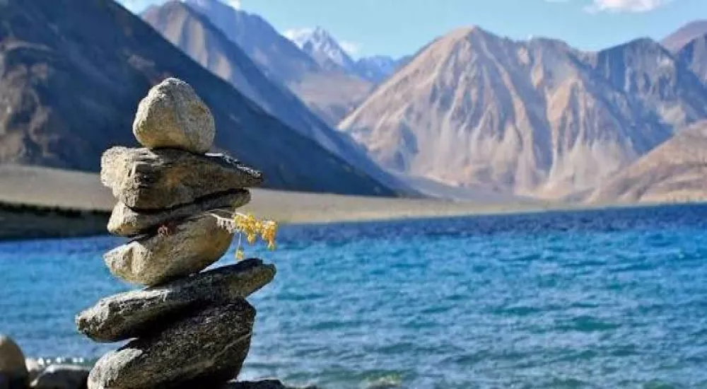 Leh Ladakh Tour (8 Nights / 9 Days)